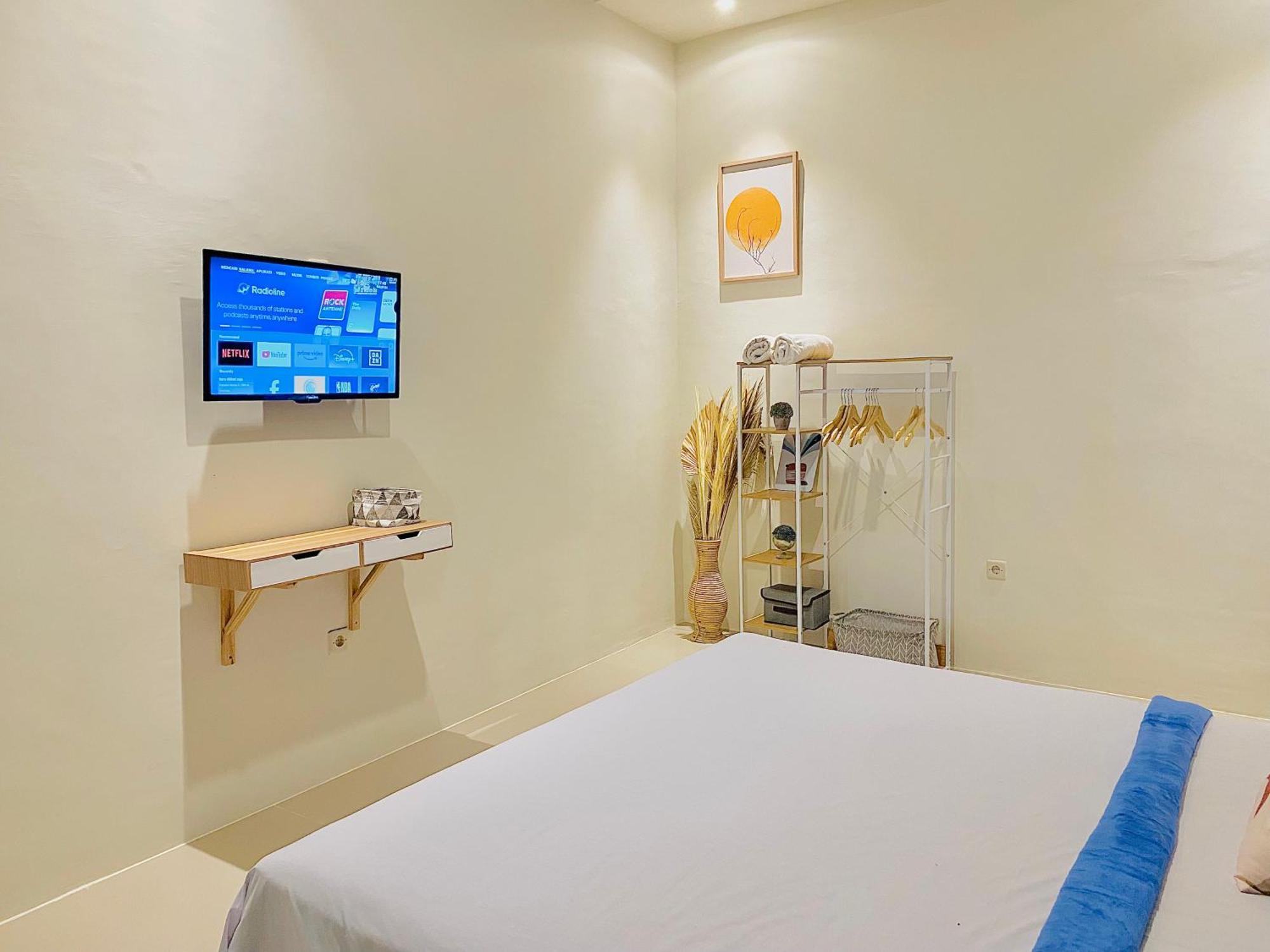 Robiu Bed & Breakfast バニュワンギ エクステリア 写真