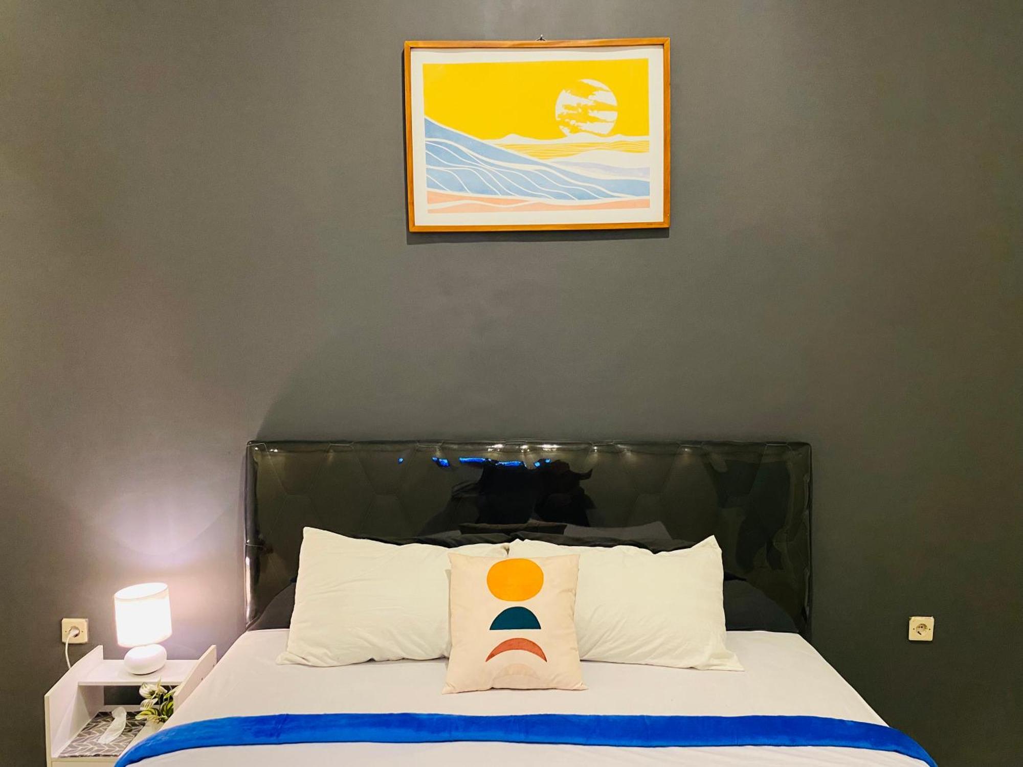 Robiu Bed & Breakfast バニュワンギ エクステリア 写真